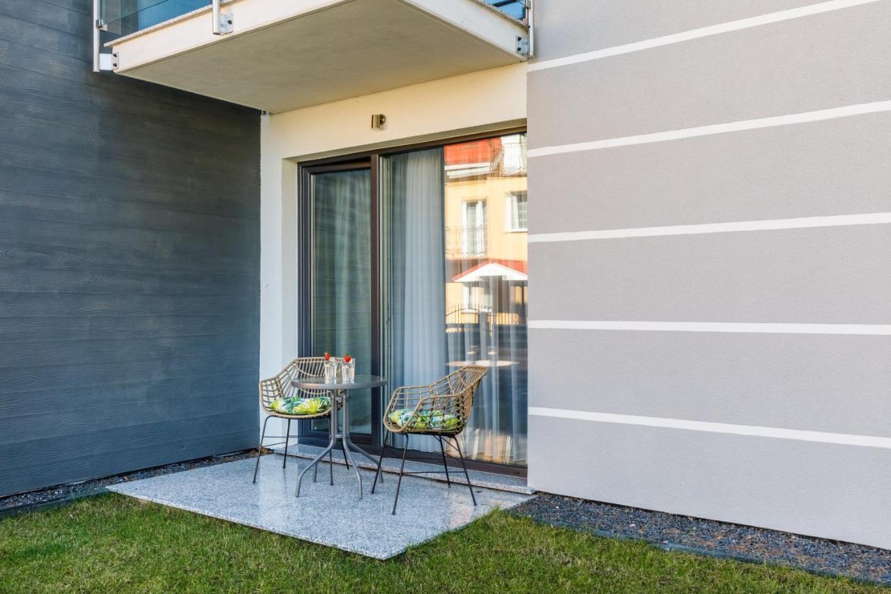 Apartment With Parking 500 M From The Sea By Noclegi Renters Miedzywodzie Bagian luar foto