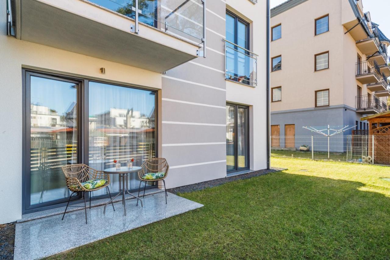 Apartment With Parking 500 M From The Sea By Noclegi Renters Miedzywodzie Bagian luar foto