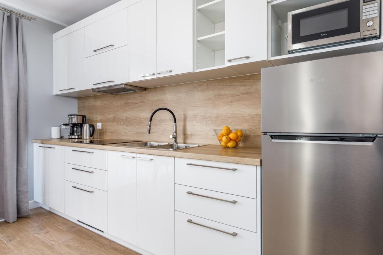 Apartment With Parking 500 M From The Sea By Noclegi Renters Miedzywodzie Bagian luar foto